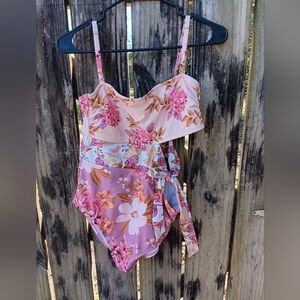KONA SOL Floral One-Piece Swimsuit M